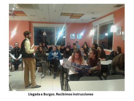 Llegada a Burgos. Recibimos instrucciones. Paseo en barco por el Canal de Castilla.