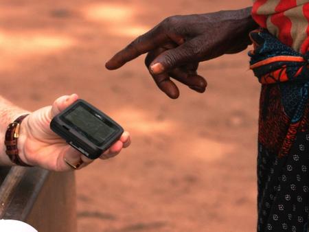 Sandra Basgall Monitoring & Evaluation Regional Technical Advisor CARO Using Barcodes for EFFICIENT Beneficiary and Vendor IDENTIFICATION: Central African.