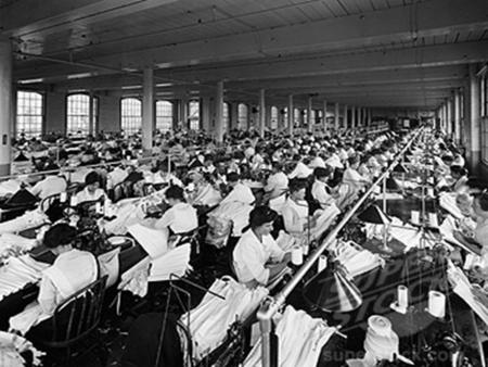 Rise of Industrialism End of 19 th century, beginning of 20 th century U.S. became industrialized End of 19 th century, beginning of 20 th century U.S.