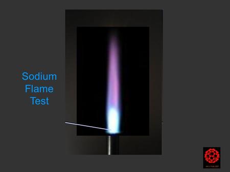 Harry Kroto 2004 Sodium Flame Test. © at: commons.wikimedia.org/wiki/File:Flametest--Na...commons.wikimedia.org/wiki/File:Flametest--Na...